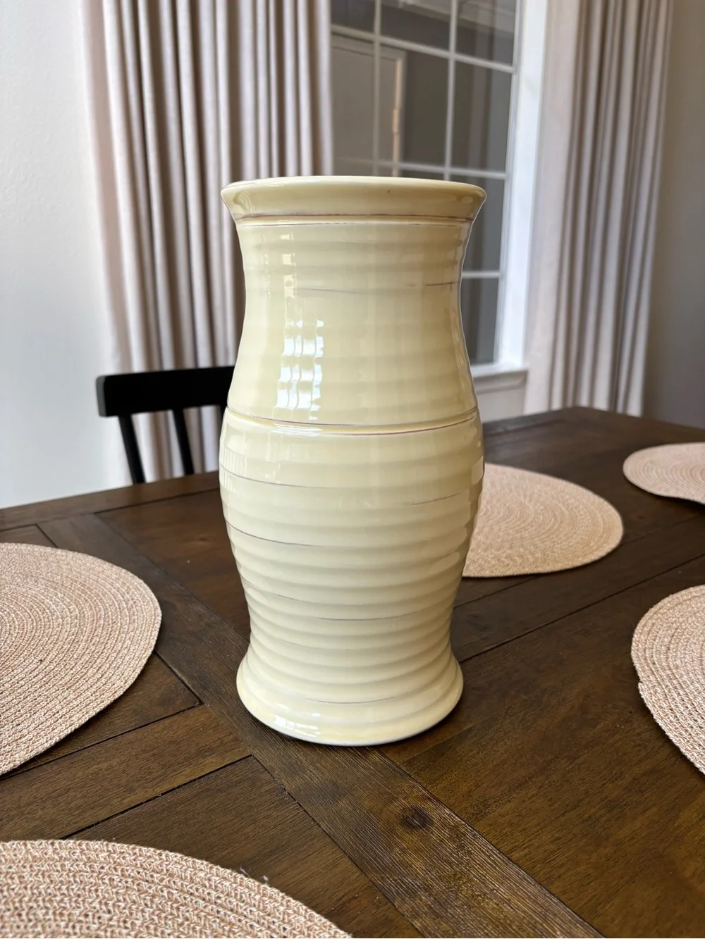 Ethan Allen Ribbed Cream Vase From Italy Flowers Plants Vintage